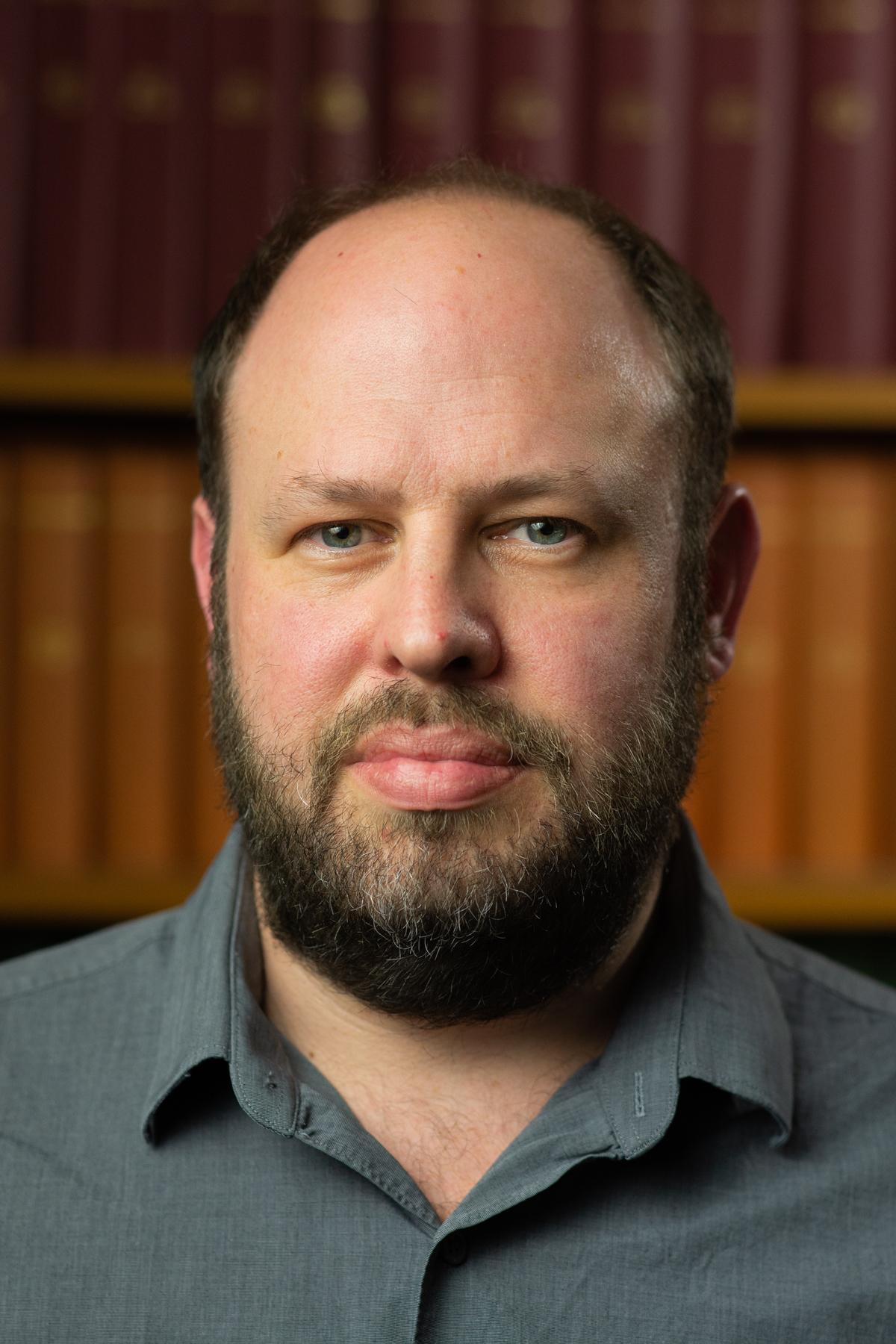 Portrait photo of Professor Andrew Sharott